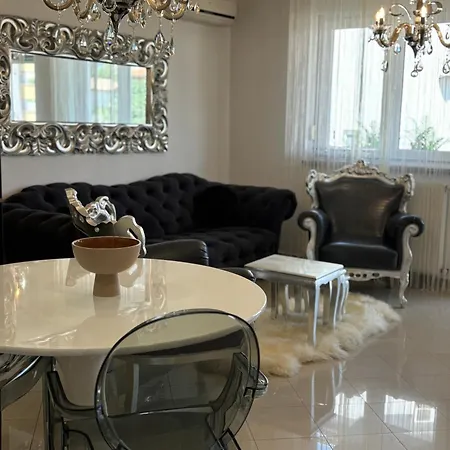 Apartman La Dolce Luxury Castagner With Private Parking