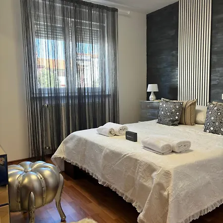 דירה La Dolce Luxury Castagner With Private Parking *